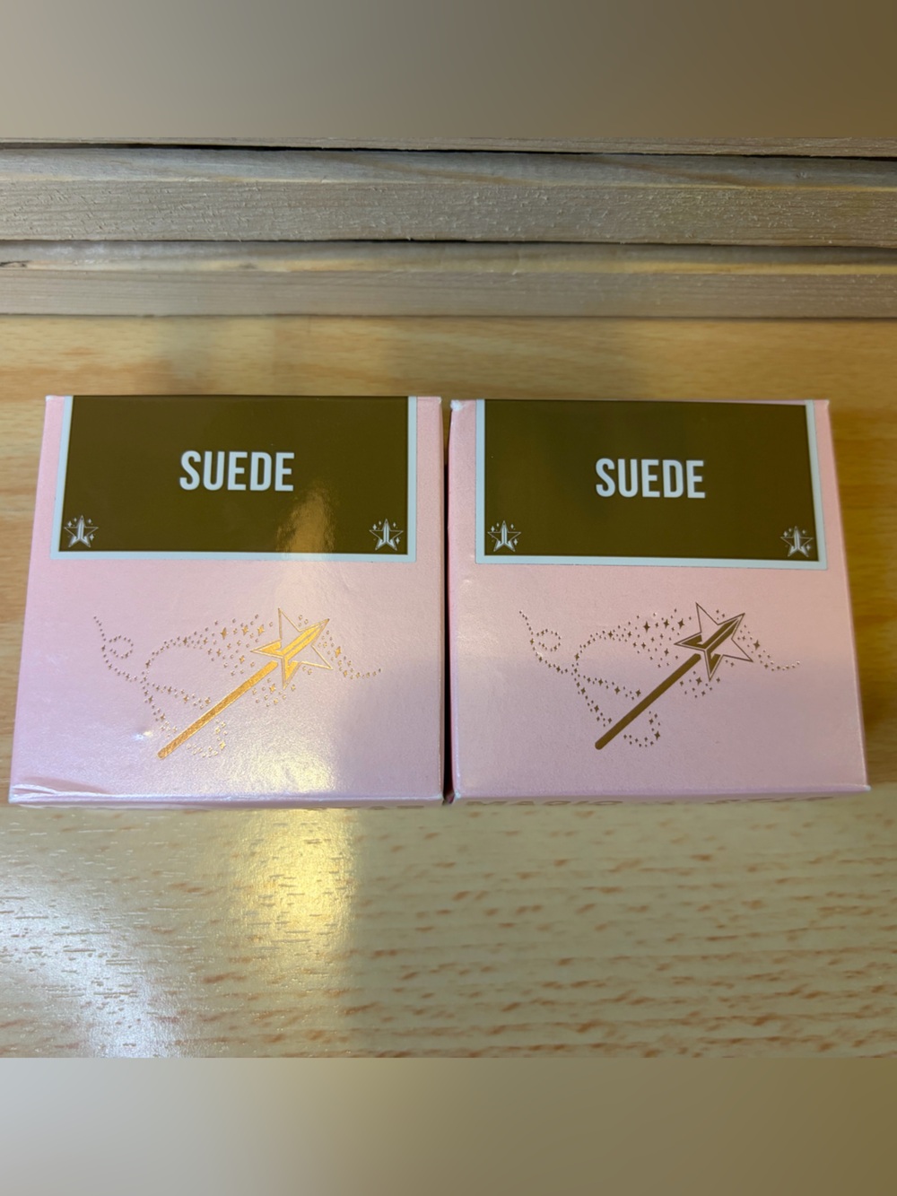Jeffree Star Luminous Setting Powder Suede